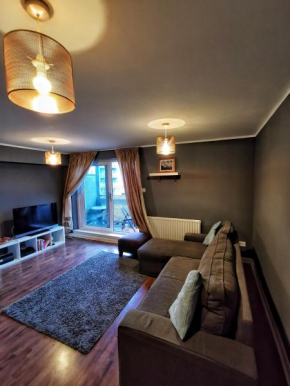 Modern 2 bedrooms flat near citycentre sleep for 6
